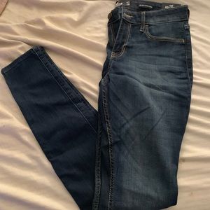 Hollister Jeans Brand New